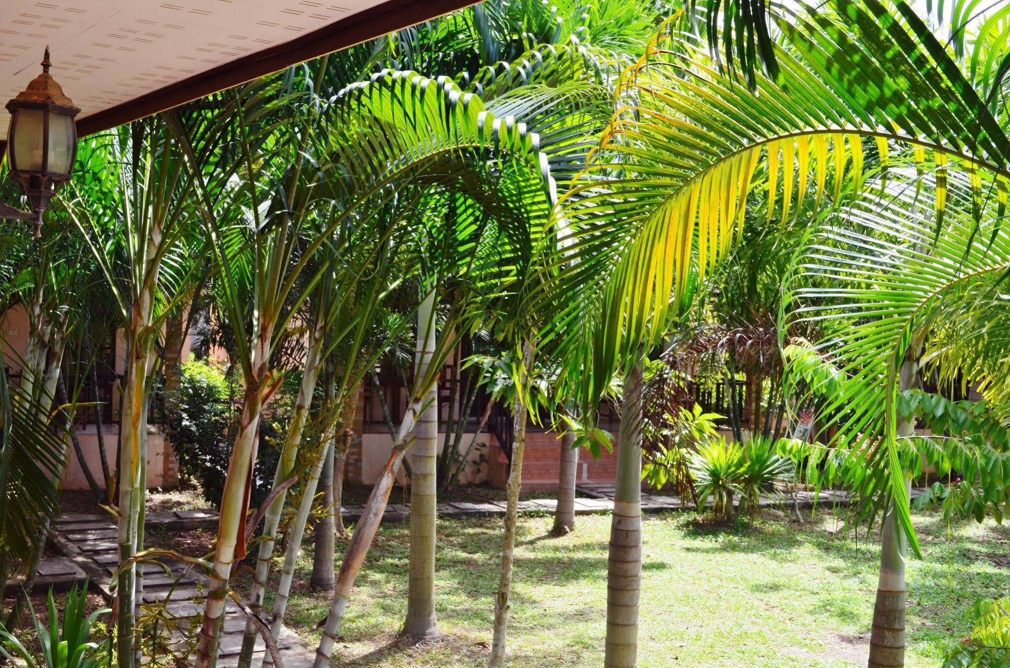 Naraya Resort Koh Lanta Exterior photo